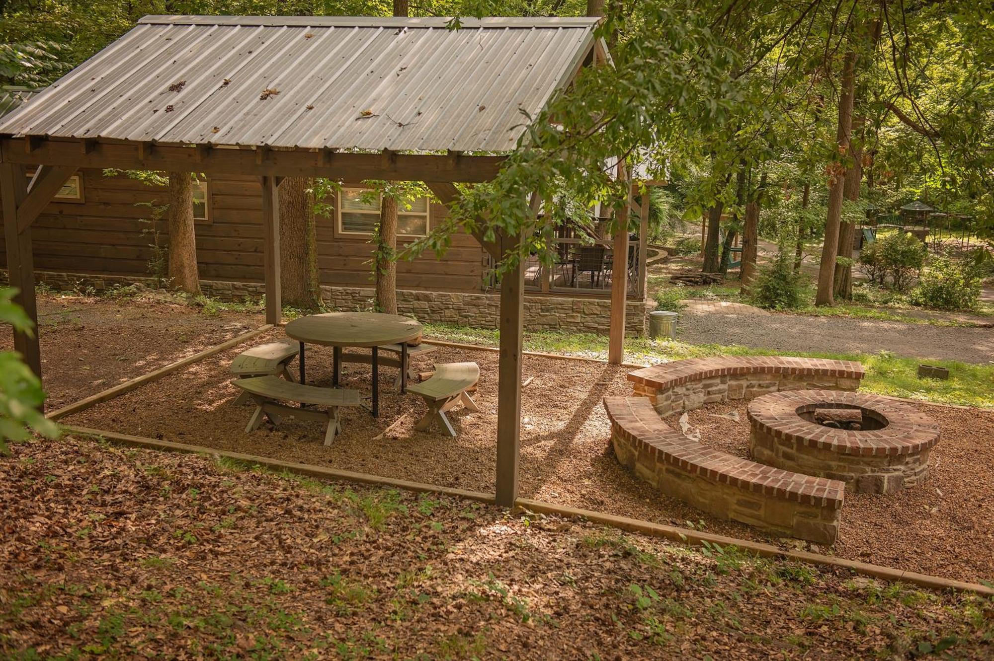 Jake Cabin Luxury Hot Tub Cabin Near Downtown Чаттануга Экстерьер фото